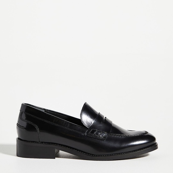 Seychelles Liendo Classic Black Loafers 7 NIB